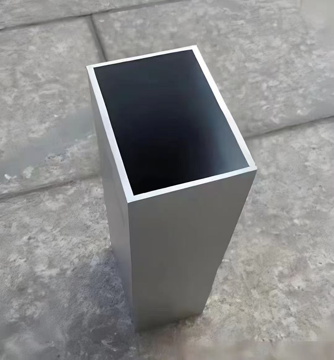精致钢